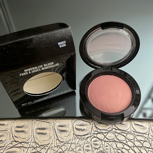 NIB! Mac Cosmetics Mineralize Blush In Modest. - Picture 3 of 7